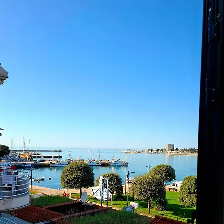 Bella Vista Apartment Umag Exterior photo